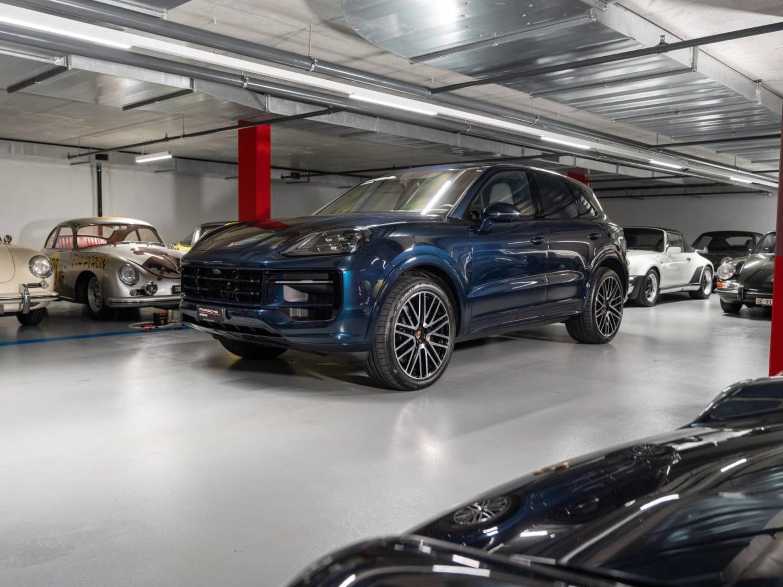 PORSCHE Cayenne GTS