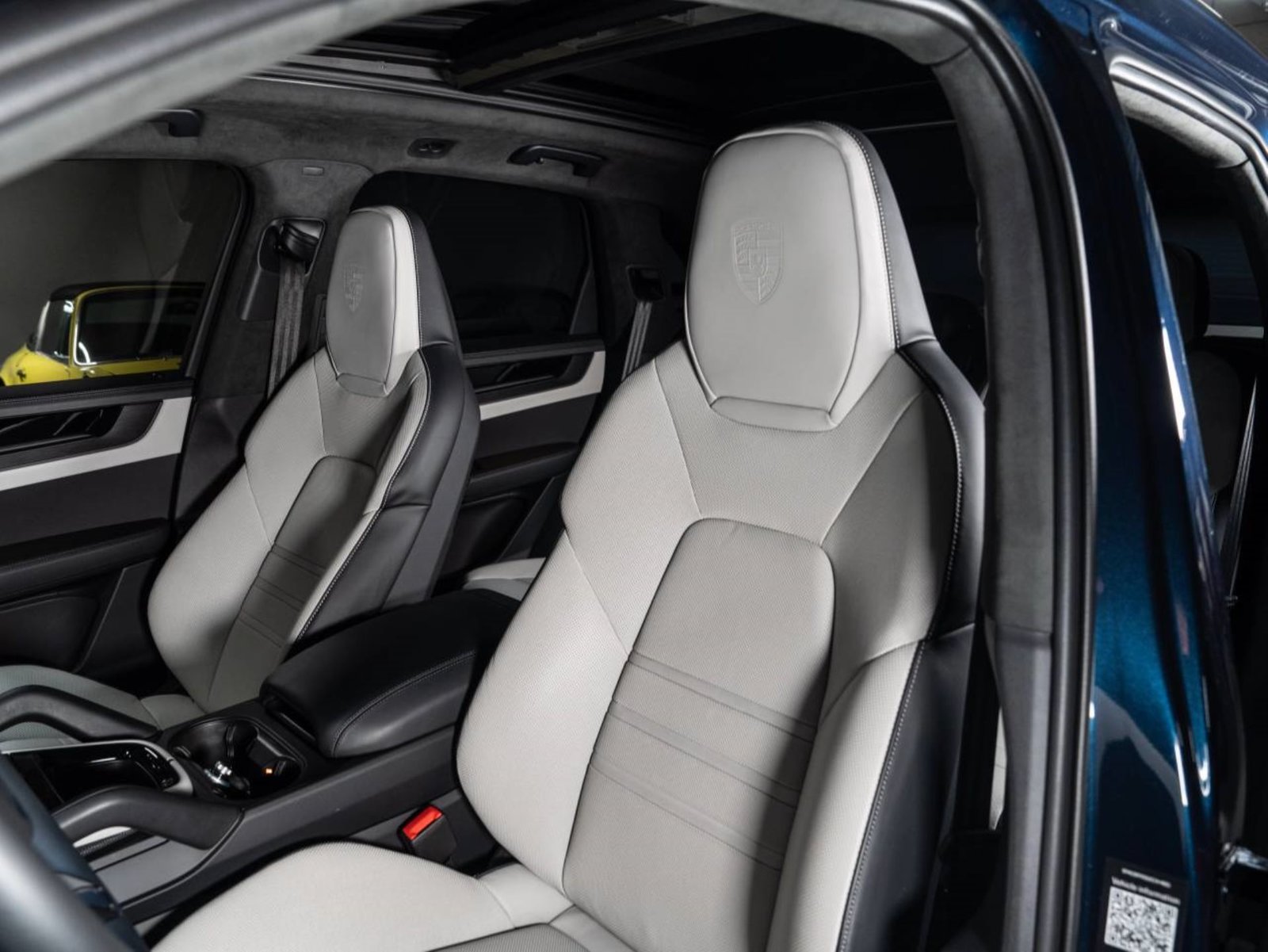 PORSCHE Cayenne GTS, Benzin, Occasion / Gebraucht, Automatik - 5