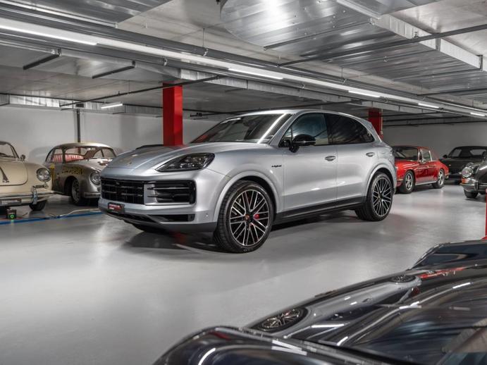 PORSCHE Cayenne S E-Hybrid, Hybride Rechargeable Essence/Électricité, Occasion / Utilisé, Automatique