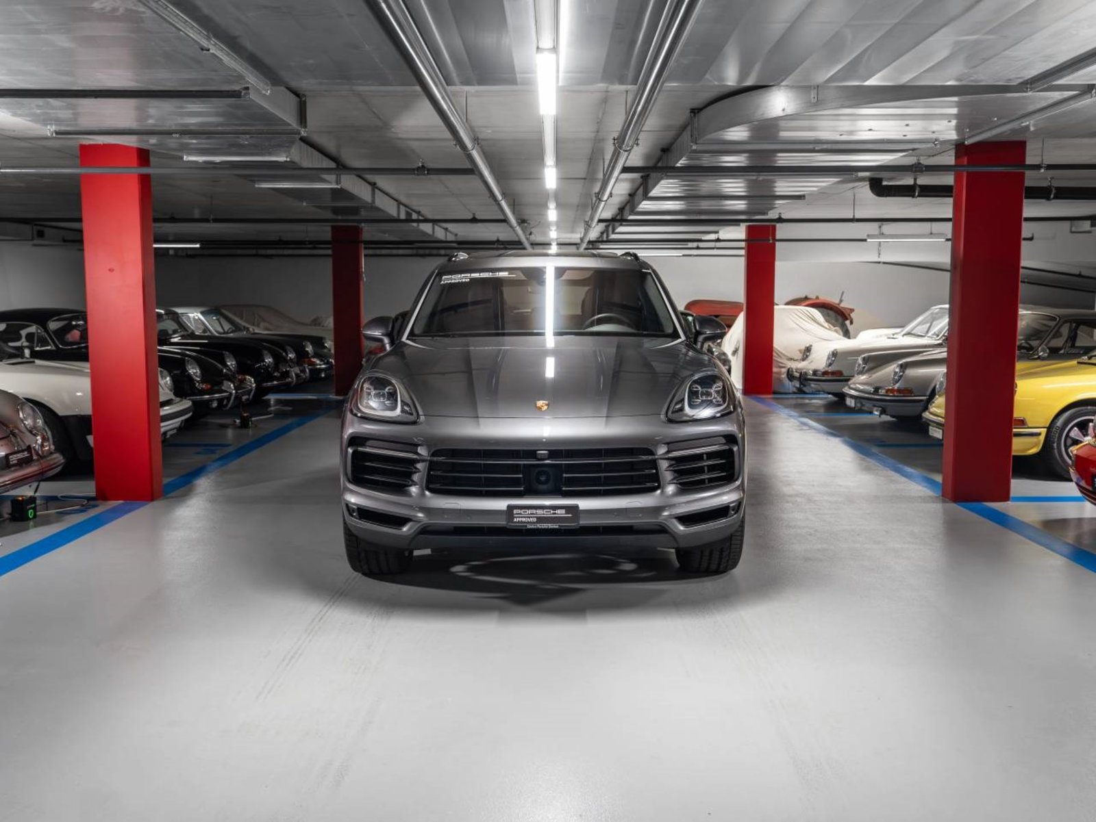 PORSCHE Cayenne, Petrol, Second hand / Used, Automatic - 2