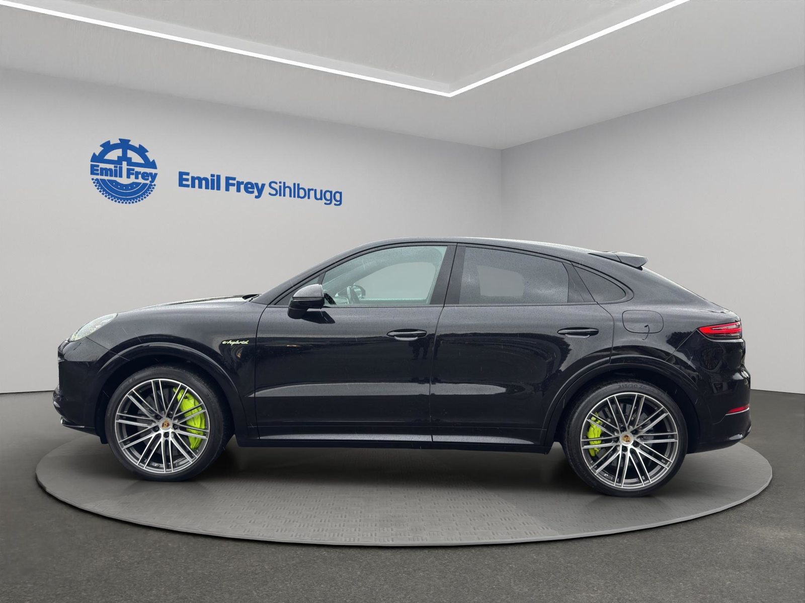 PORSCHE Cayenne Coupé 4.0 V8 Turbo S E-Hybrid, Plug-in-Hybrid Petrol/Electric, Second hand / Used, Automatic - 5