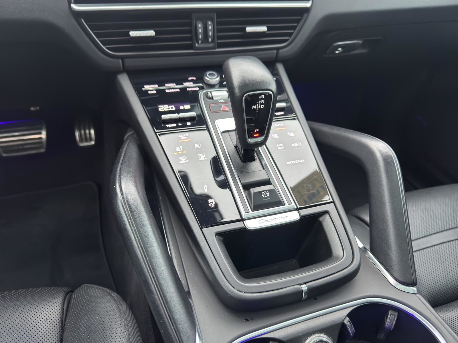 PORSCHE Cayenne Coupé 4.0 V8 Turbo S E-Hybrid, Plug-in-Hybrid Petrol/Electric, Second hand / Used, Automatic - 7