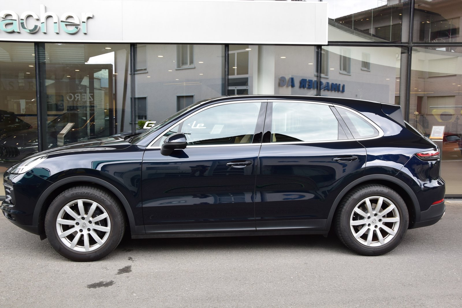 PORSCHE Cayenne, Benzin, Occasion / Gebraucht, Automatik - 4