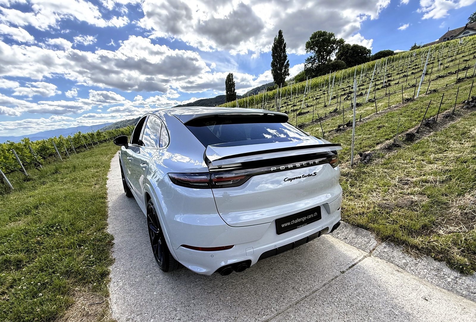 PORSCHE Cayenne Turbo Coupé S E-Hybrid, Plug-in-Hybrid Petrol/Electric, Second hand / Used, Automatic - 2