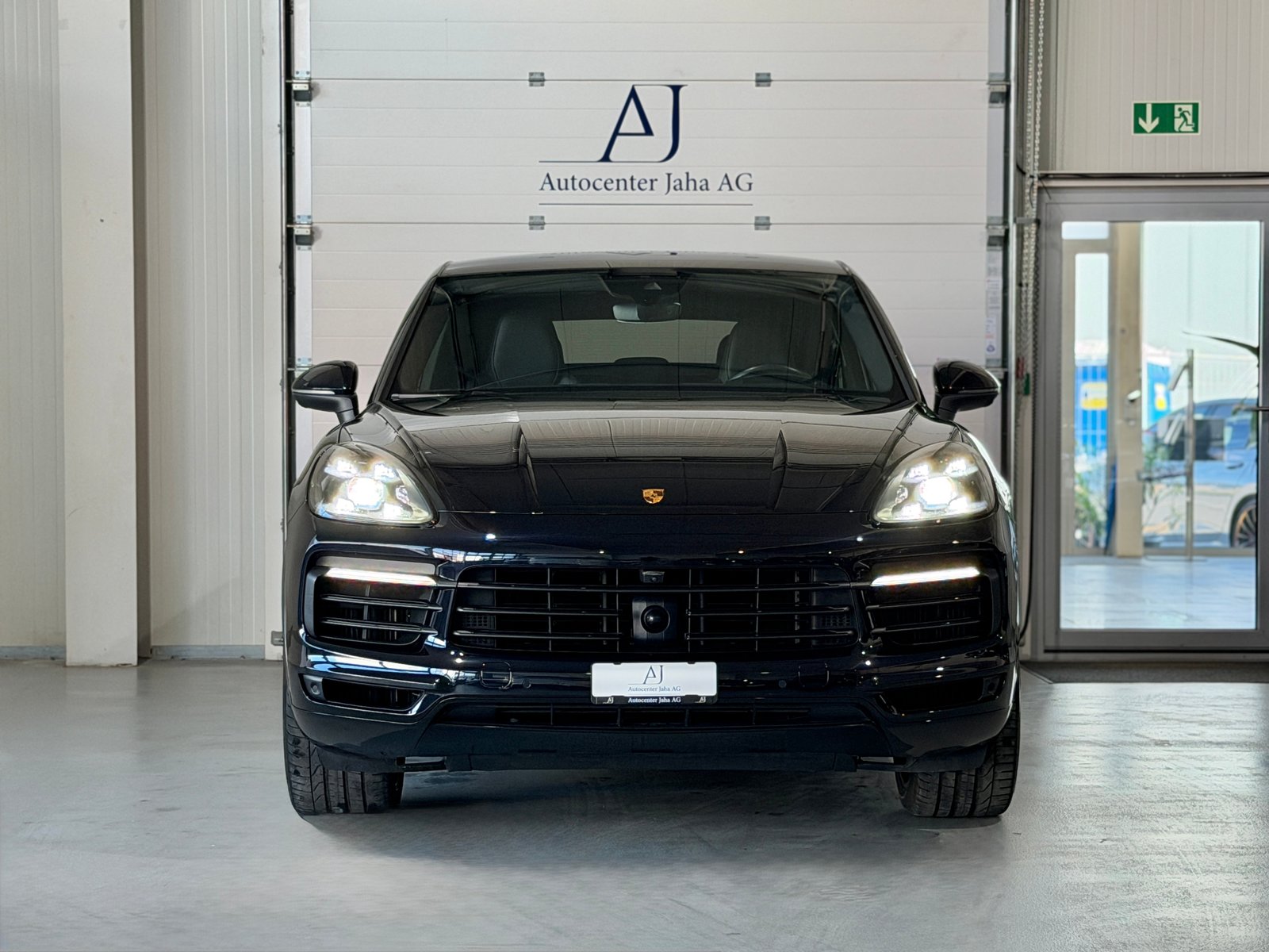 PORSCHE Cayenne Coupé, Petrol, Second hand / Used, Automatic - 4