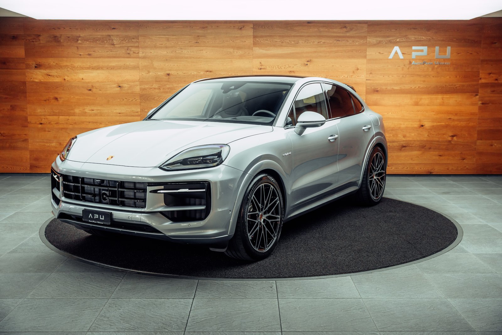 PORSCHE Cayenne S Coupé E-Hybrid Tiptronic Dolomitsilber, Hybride Rechargeable Essence/Électricité, Occasion / Utilisé, Automatique - 4