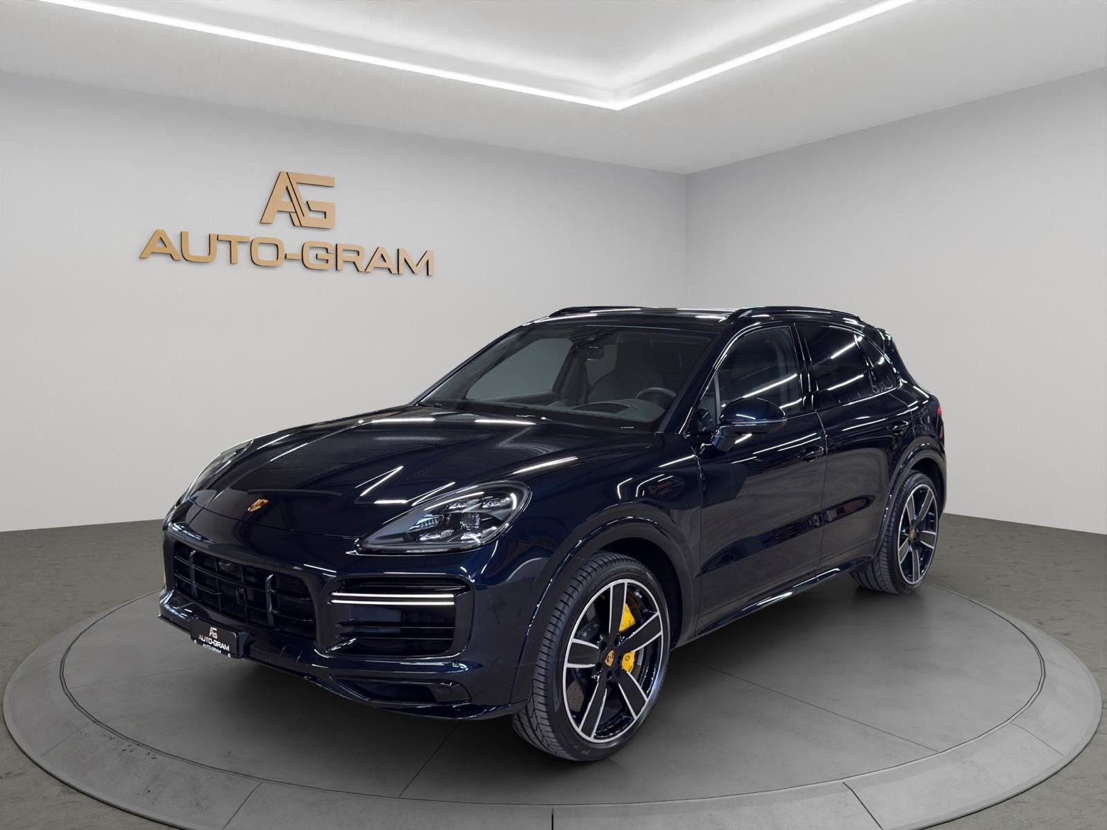 PORSCHE Cayenne Turbo