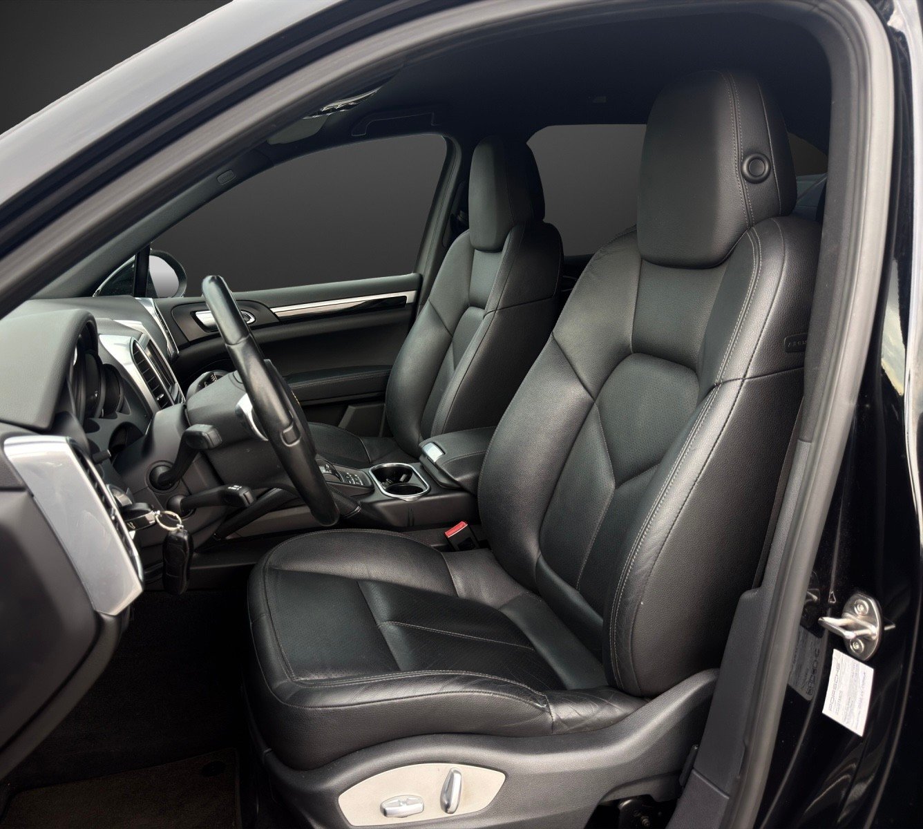 PORSCHE Cayenne Tiptronic, Benzin, Occasion / Gebraucht, Automatik - 7