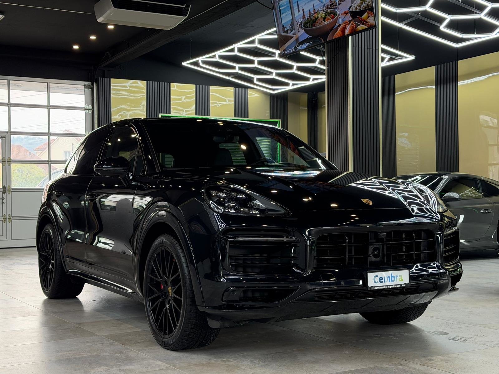 PORSCHE Cayenne 4.0 V8 GTS, Essence, Occasion / Utilisé, Automatique - 3