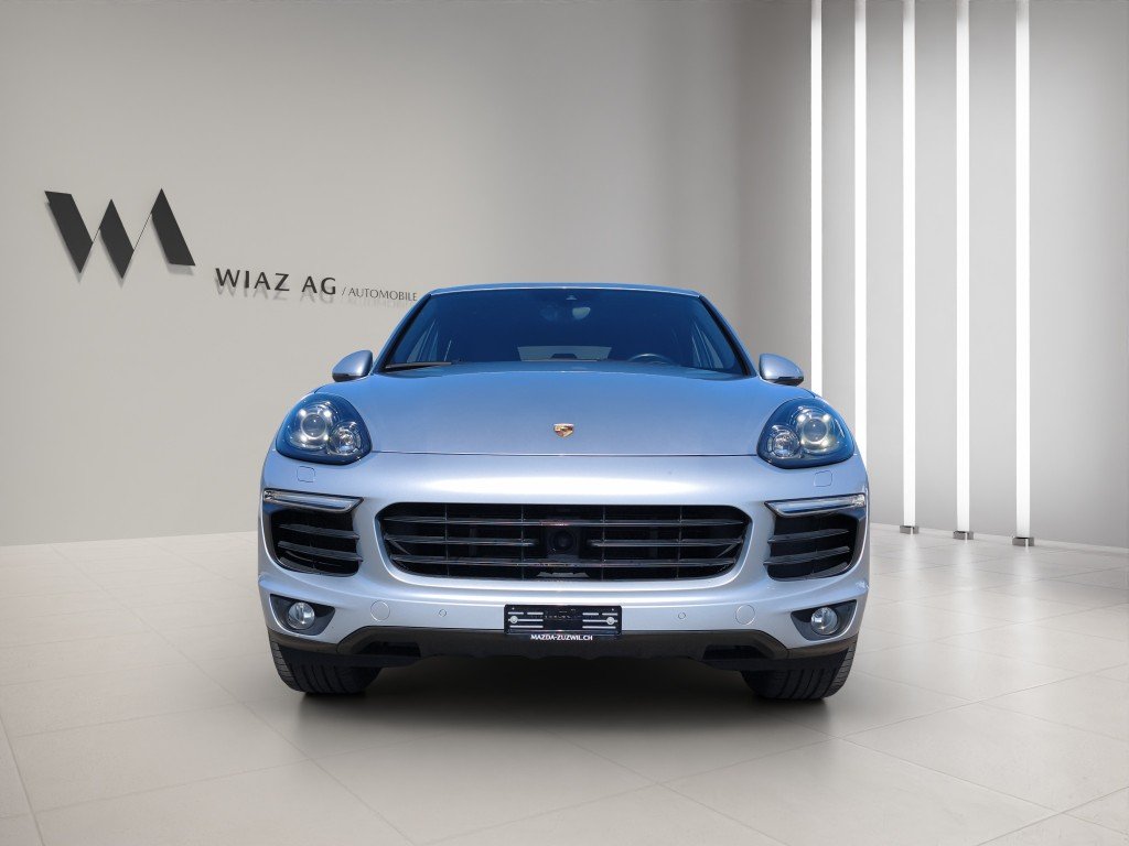 PORSCHE Cayenne 3.0 V6 S E-Hybrid, Plug-in-Hybrid Petrol/Electric, Second hand / Used, Automatic - 2