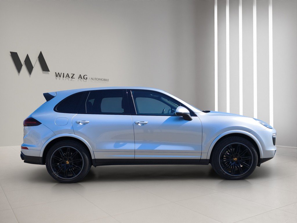 PORSCHE Cayenne 3.0 V6 S E-Hybrid, Plug-in-Hybrid Petrol/Electric, Second hand / Used, Automatic - 6