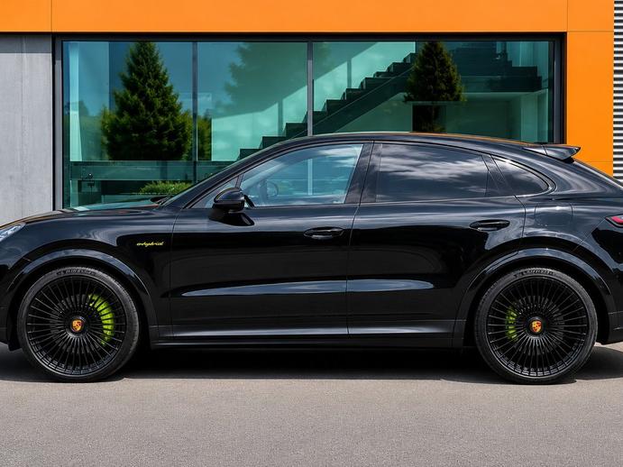 PORSCHE Cayenne Coupé 3.0 V6 E-Hybrid Platinum Edition, Hybride Rechargeable Essence/Électricité, Occasion / Utilisé, Automatique