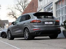 PORSCHE Cayenne S E-Hybrid, Plug-in-Hybrid Benzin/Elektro, Occasion / Gebraucht, Automatik - 3
