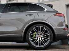 PORSCHE Cayenne S E-Hybrid, Plug-in-Hybrid Benzin/Elektro, Occasion / Gebraucht, Automatik - 7