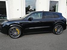 PORSCHE Cayenne Turbo, Petrol, Second hand / Used, Automatic - 6