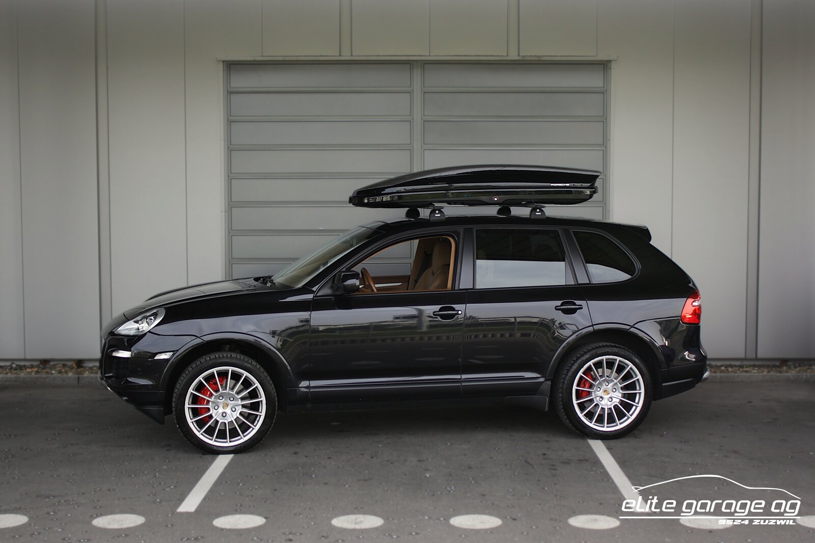 PORSCHE Cayenne Turbo