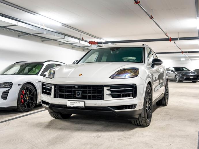 PORSCHE Cayenne S Tiptronic, Petrol, Second hand / Used, Automatic