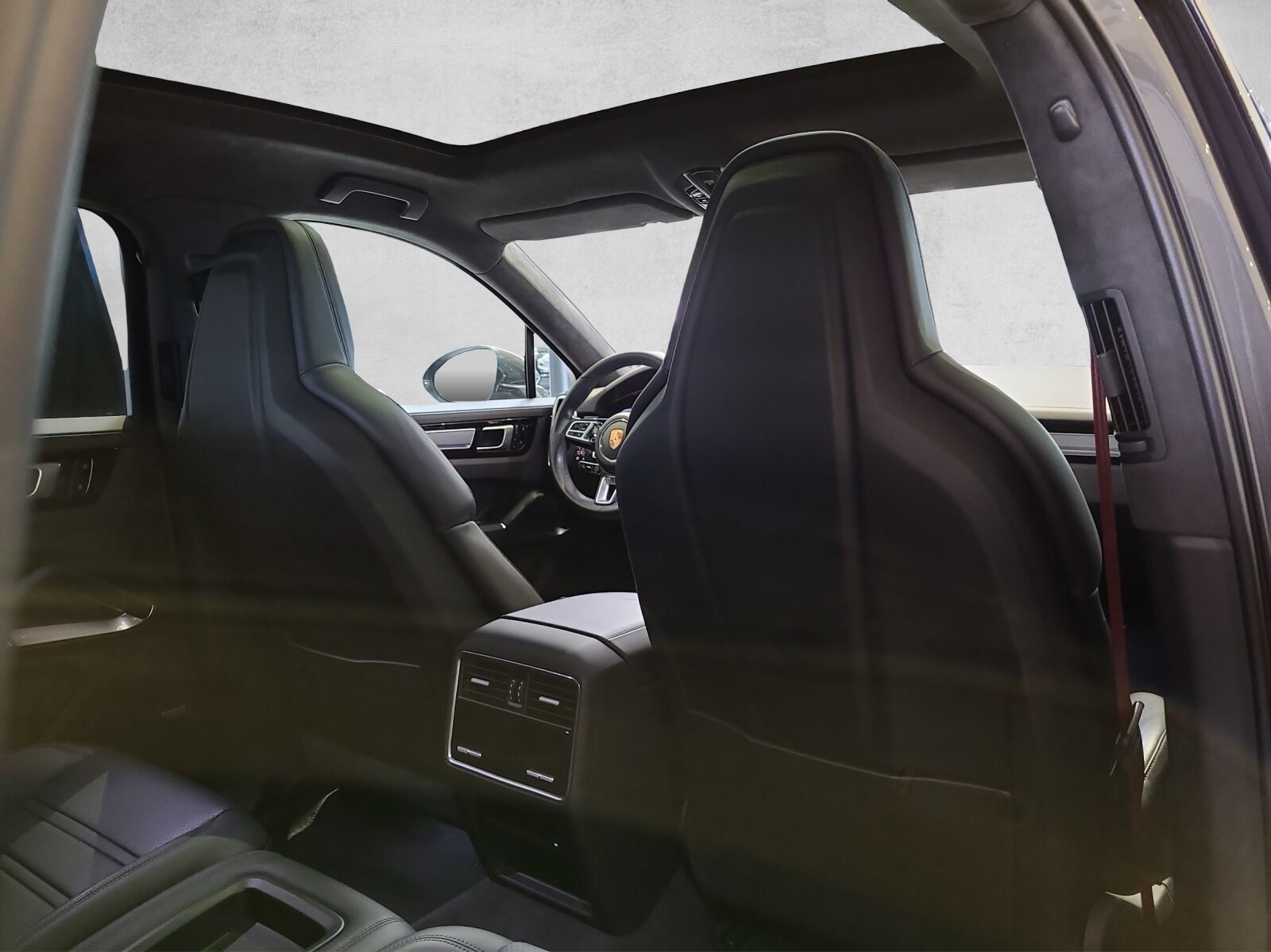 PORSCHE Cayenne Coupé 4.0 V8 Turbo, Essence, Occasion / Utilisé, Automatique - 7