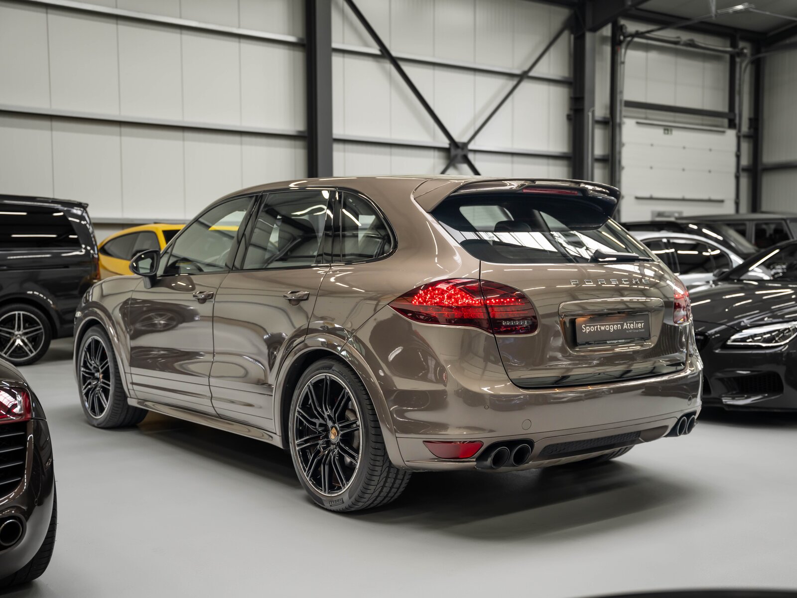 PORSCHE Cayenne GTS, Benzin, Occasion / Gebraucht, Automatik - 2