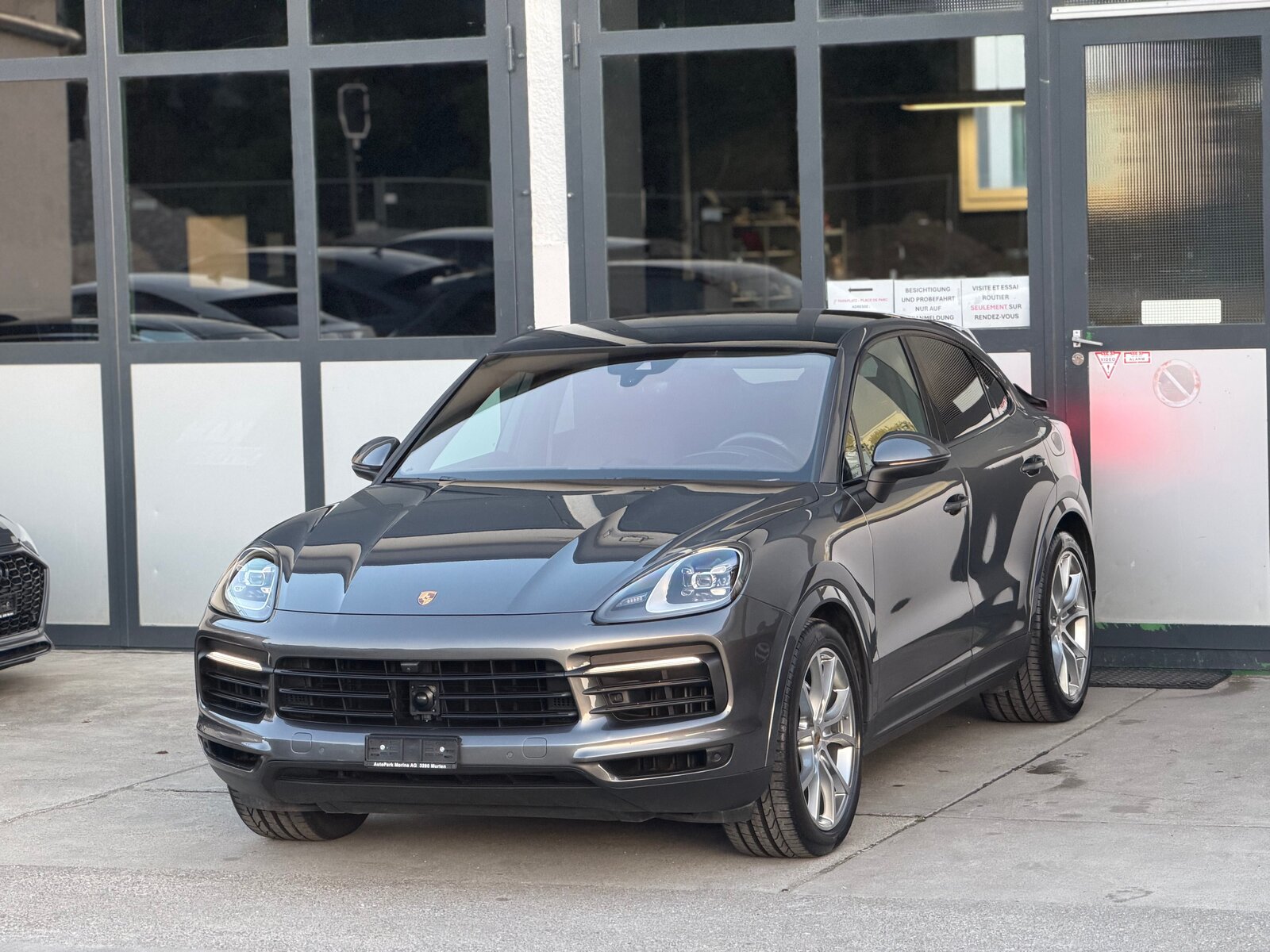 PORSCHE Cayenne Coupé E-Hybrid, Hybride Rechargeable Essence/Électricité, Occasion / Utilisé, Automatique - 2