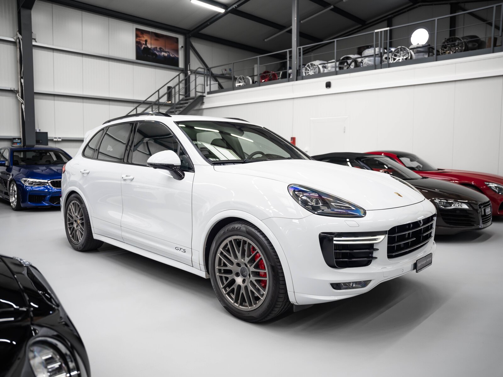 PORSCHE Cayenne GTS, Petrol, Second hand / Used, Automatic - 5