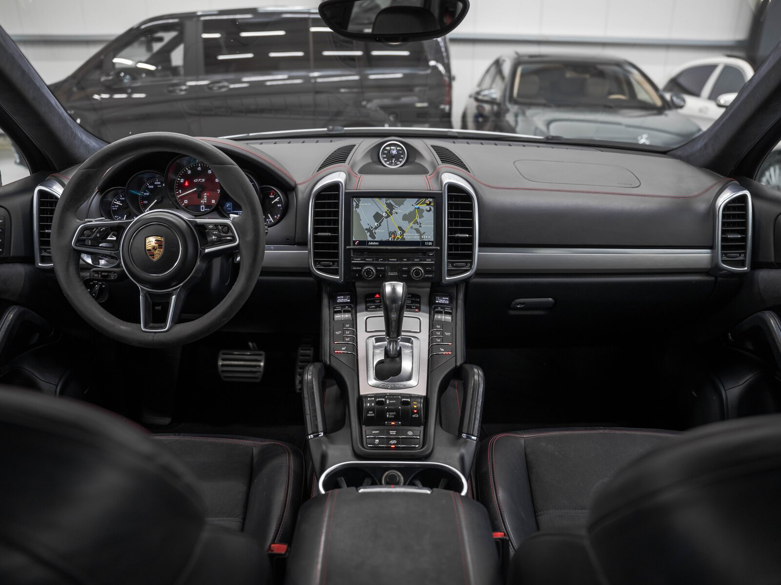 PORSCHE Cayenne GTS, Petrol, Second hand / Used, Automatic - 7