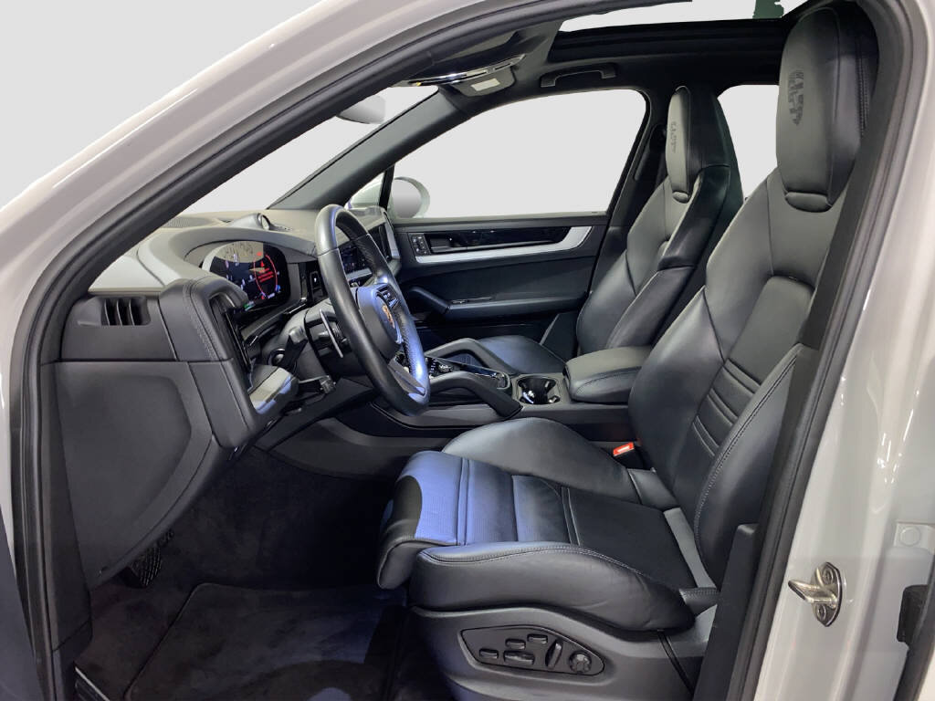 PORSCHE Cayenne 3.0 V6 E-Hybrid, Plug-in-Hybrid Benzin/Elektro, Occasion / Gebraucht, Automatik - 6