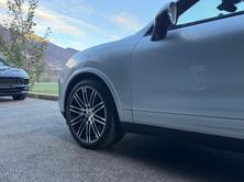 PORSCHE Cayenne Turbo S, Petrol, Used, Automatic - 6