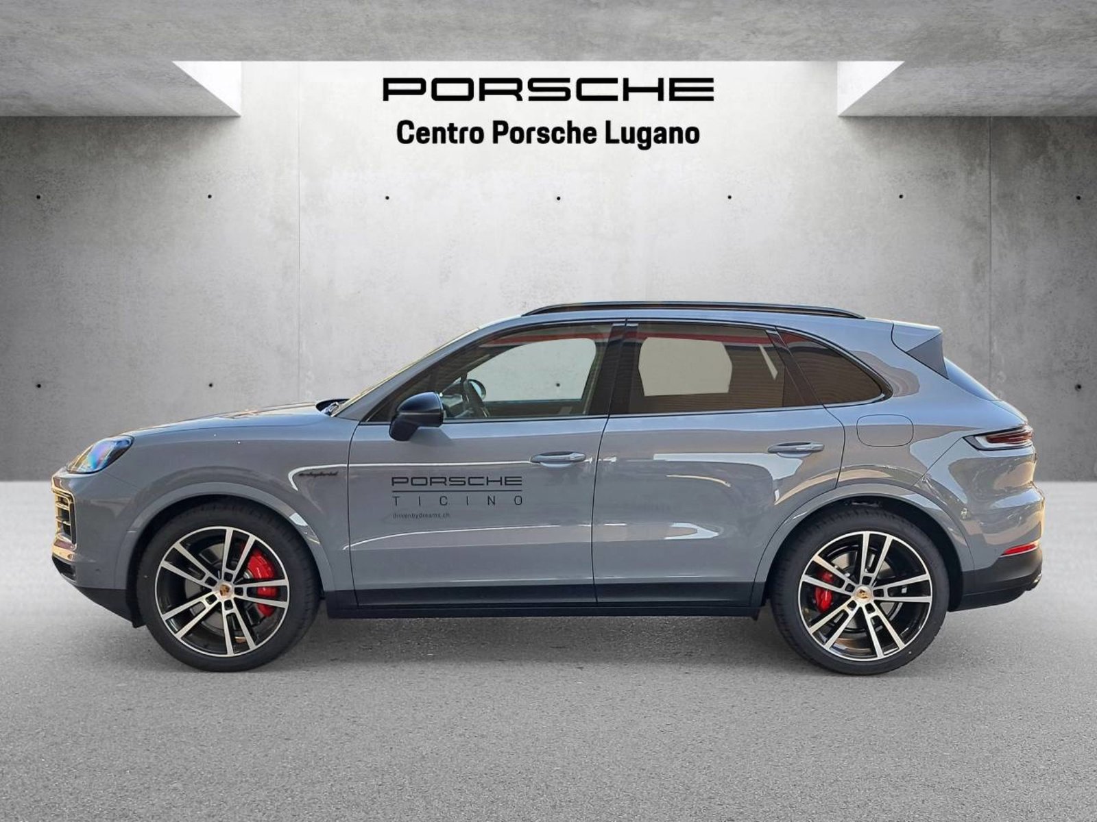 PORSCHE Cayenne S E-Hybrid, Hybride Rechargeable Essence/Électricité, Voiture de démonstration, Automatique - 2