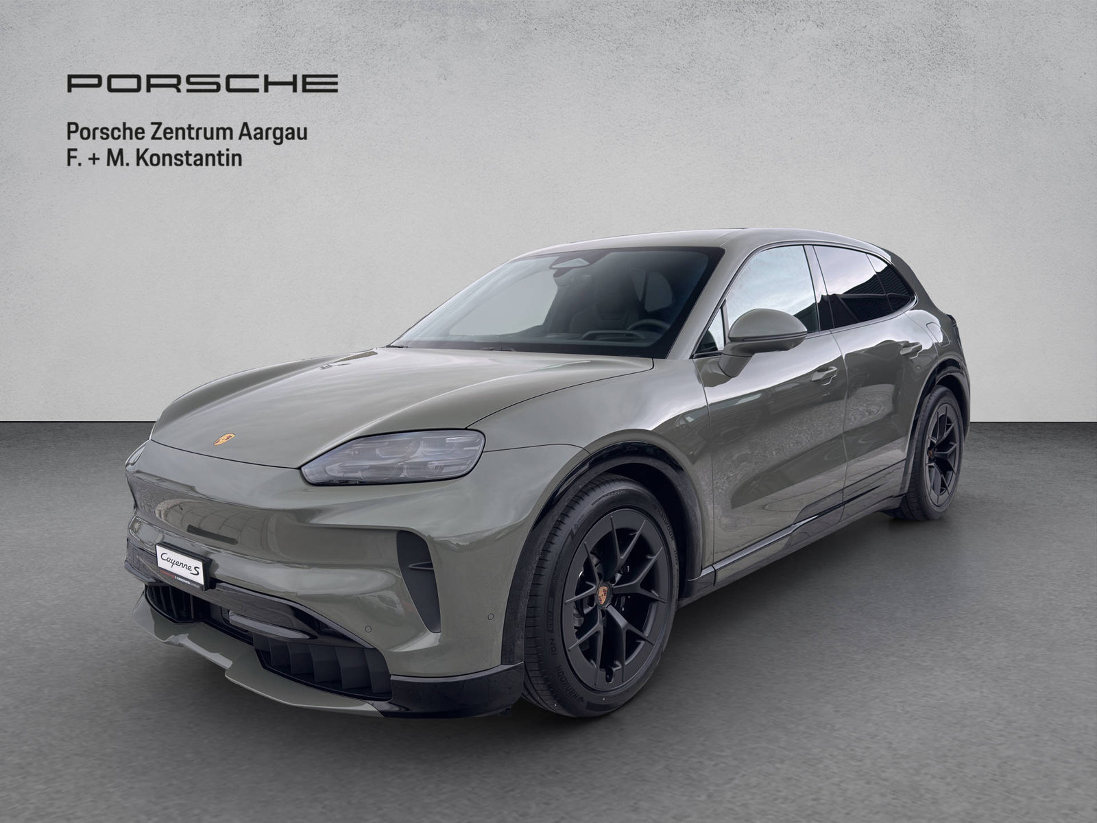 PORSCHE Cayenne S Electric