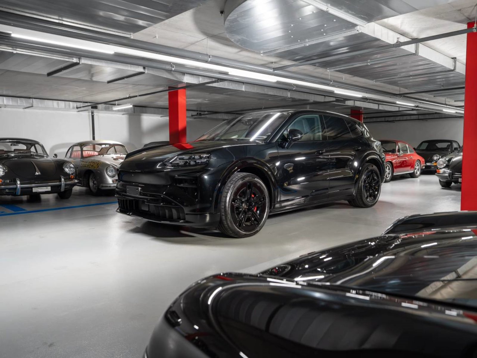 PORSCHE Cayenne Turbo Electric