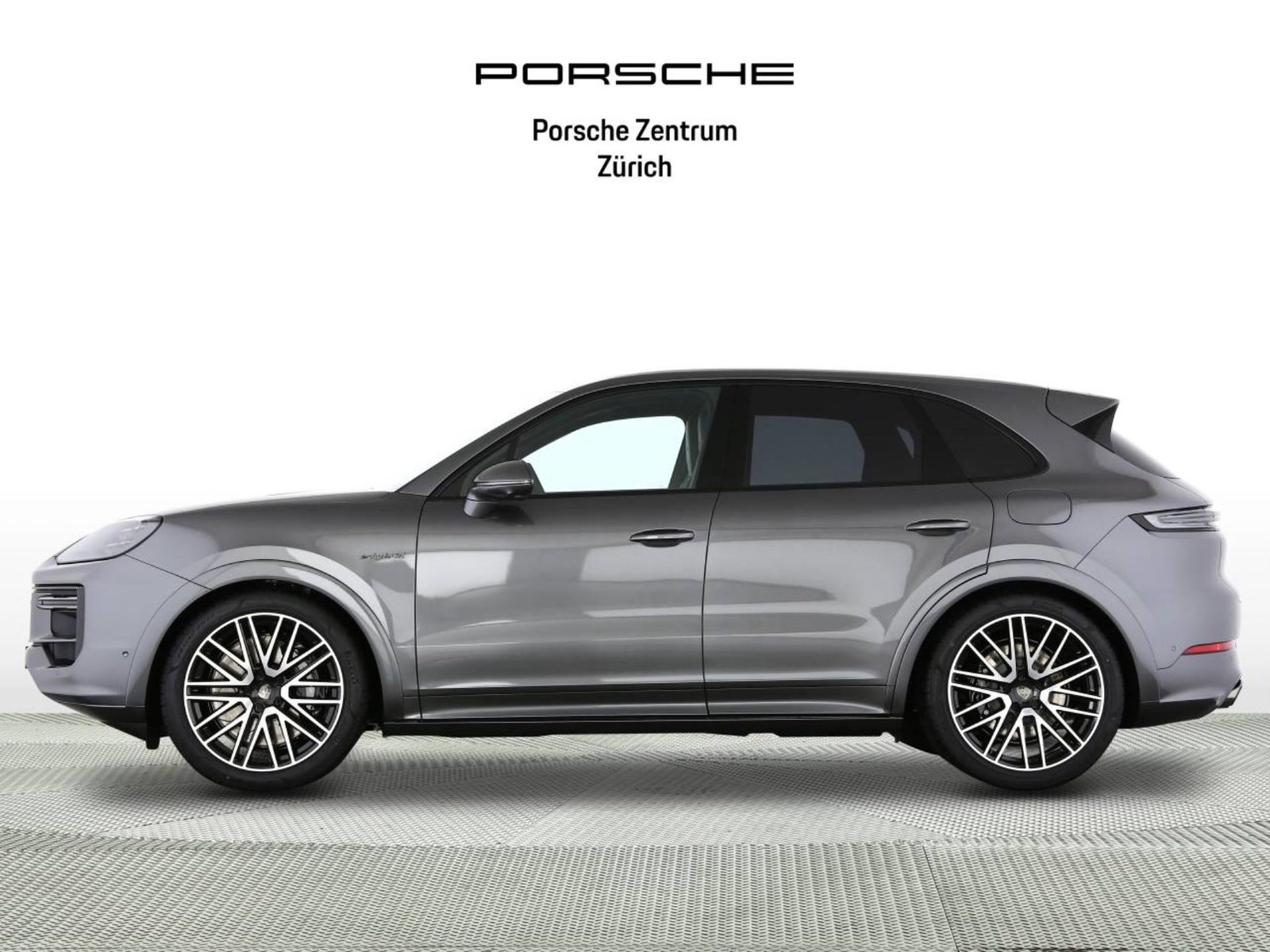 PORSCHE Cayenne Turbo E-Hybrid, Plug-in-Hybrid Petrol/Electric, New car, Automatic - 2