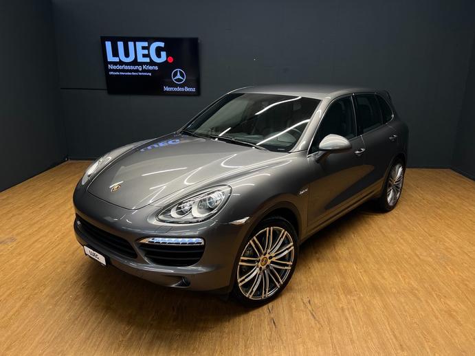 PORSCHE Cayenne S Hybrid, Plug-in-Hybrid Petrol/Electric, Second hand / Used, Automatic