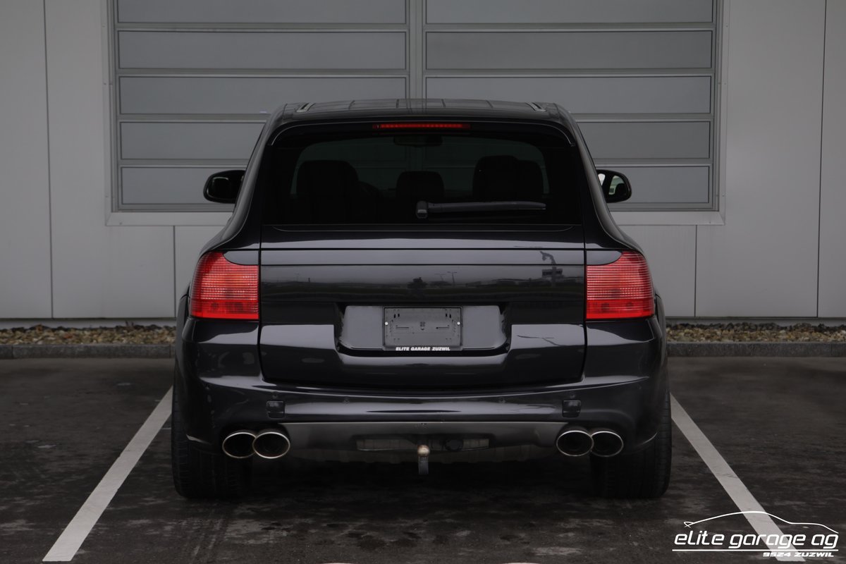 PORSCHE Cayenne Turbo, Petrol, Second hand / Used, Automatic - 4