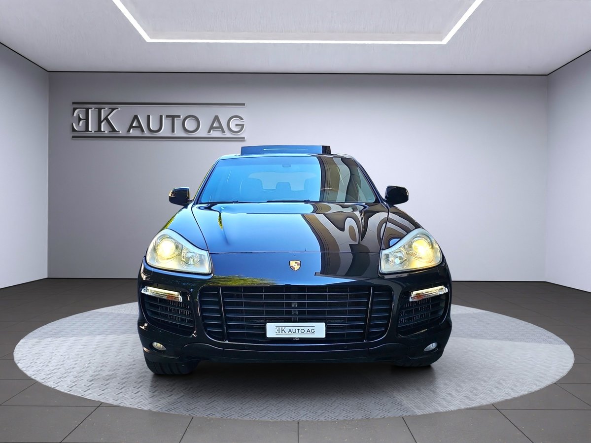 PORSCHE Cayenne Turbo, Petrol, Second hand / Used, Automatic - 6