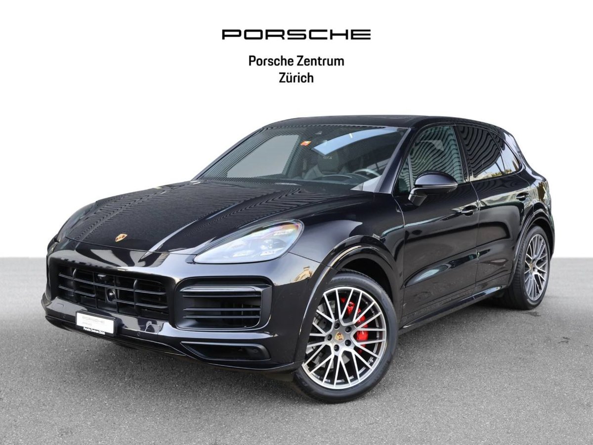 PORSCHE Cayenne GTS
