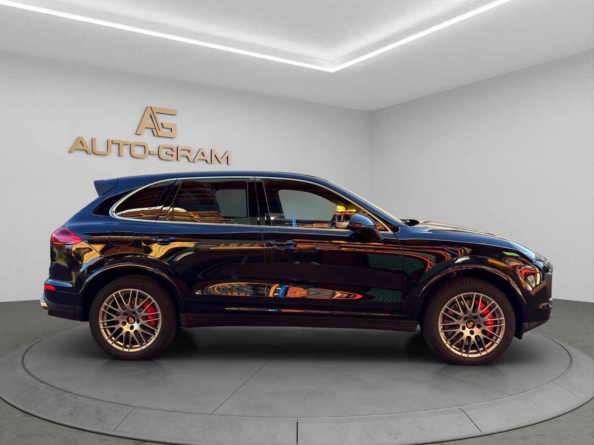 PORSCHE Cayenne Turbo, Benzin, Occasion / Gebraucht, Automat - 6