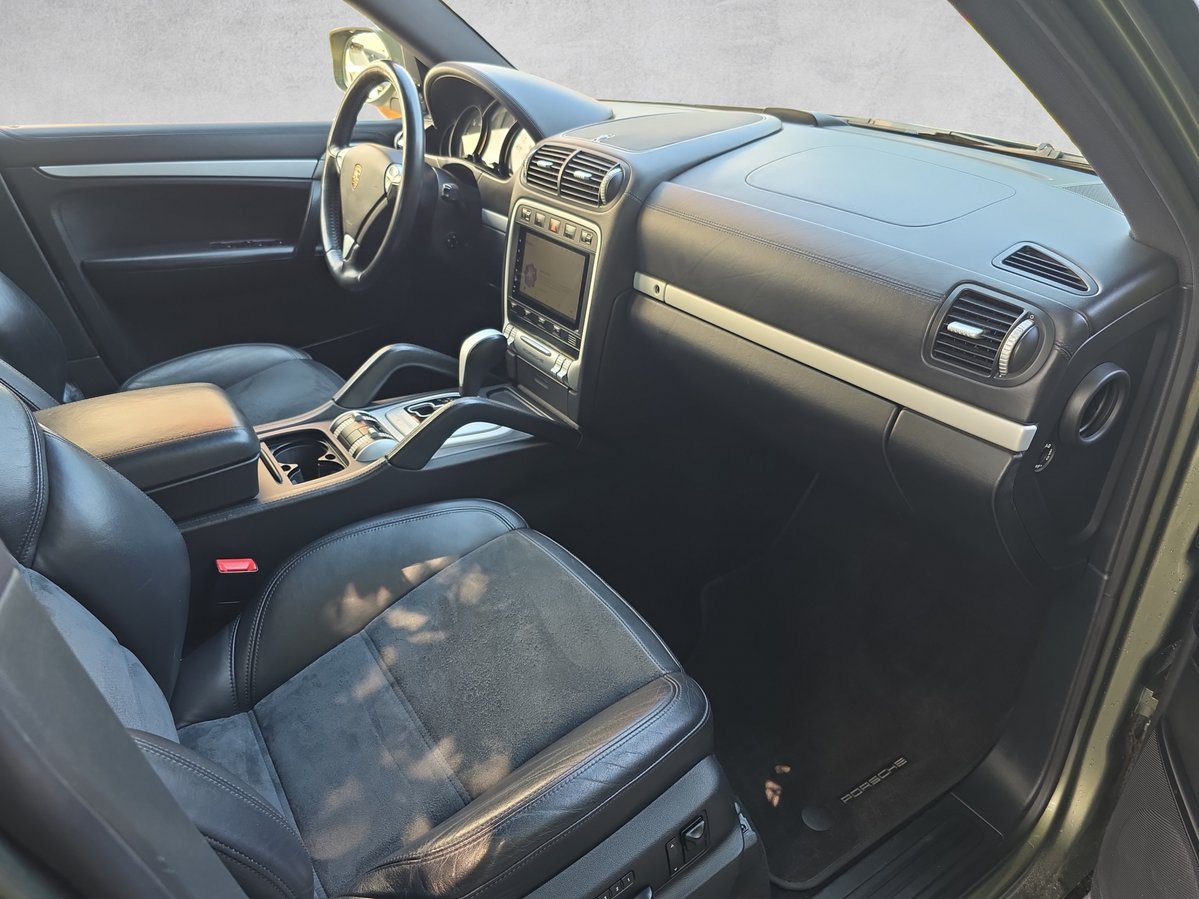 PORSCHE Cayenne Diesel, Diesel, Occasion / Gebraucht, Automat - 6