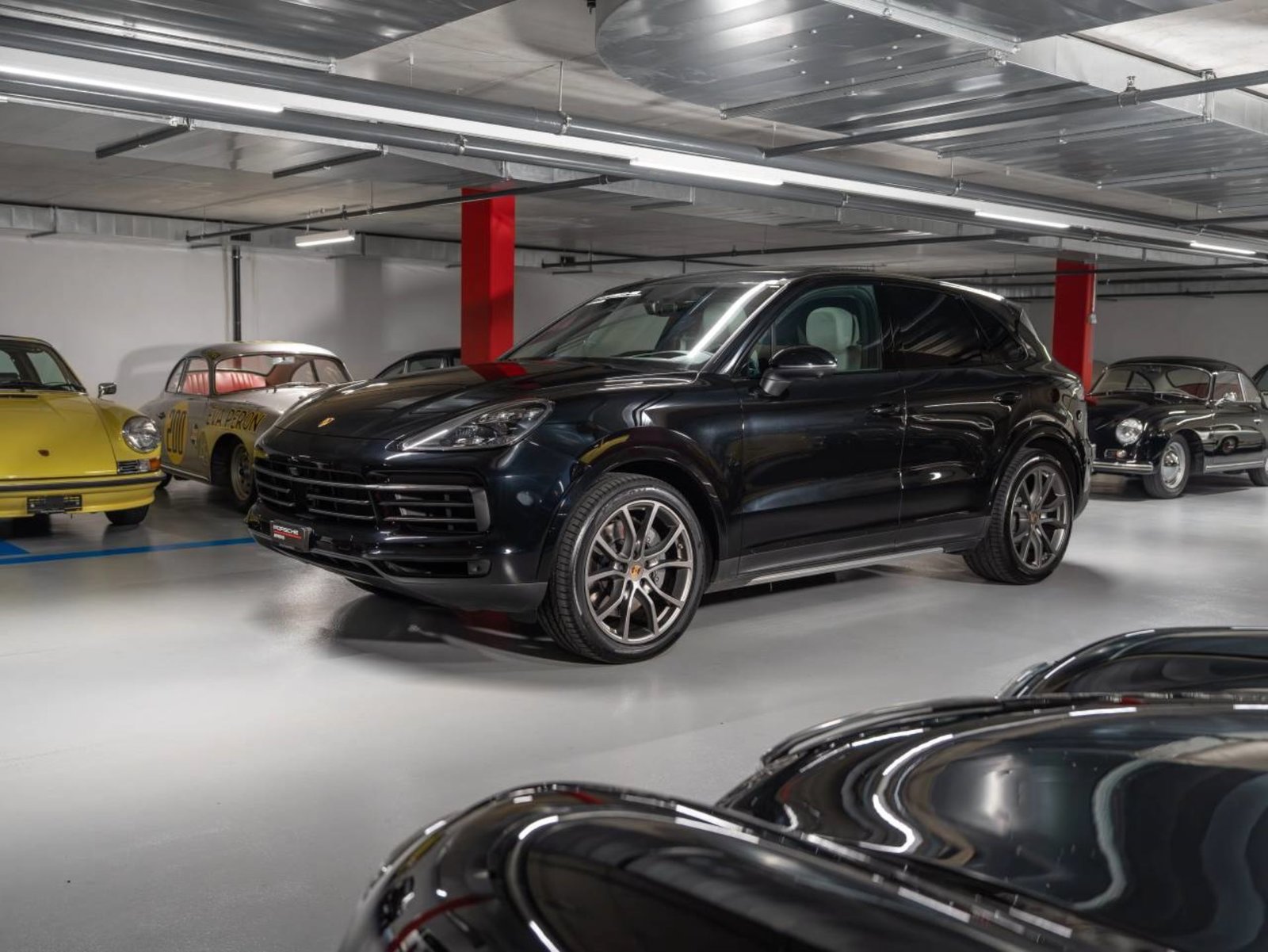 PORSCHE Cayenne S Platinum Edition