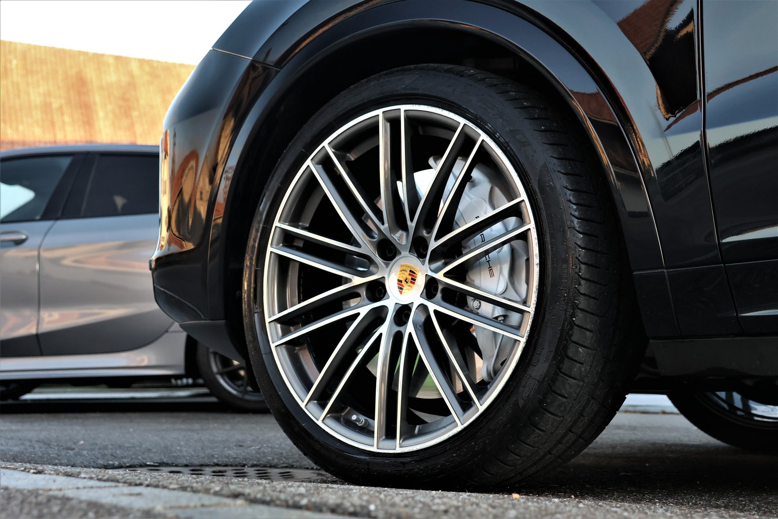 PORSCHE Cayenne Turbo (CH) + 3.5T AHK, Benzina, Occasioni / Usate, Automatico - 7