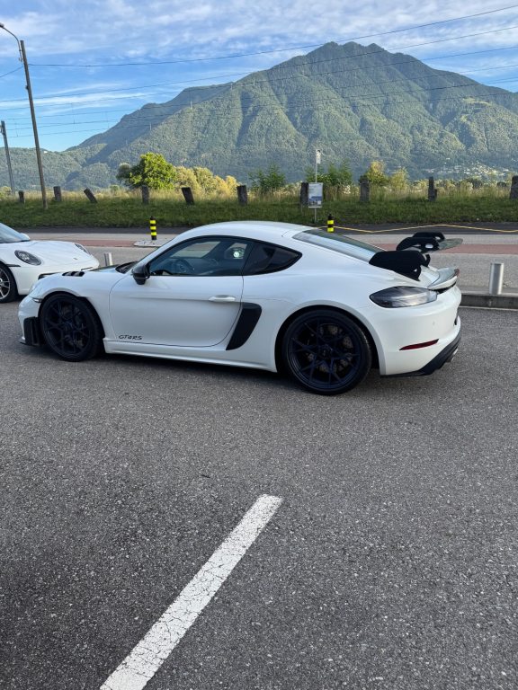 PORSCHE CAYMAN 4.0 GT4 RS PDK, Petrol, Second hand / Used, Automatic - 4