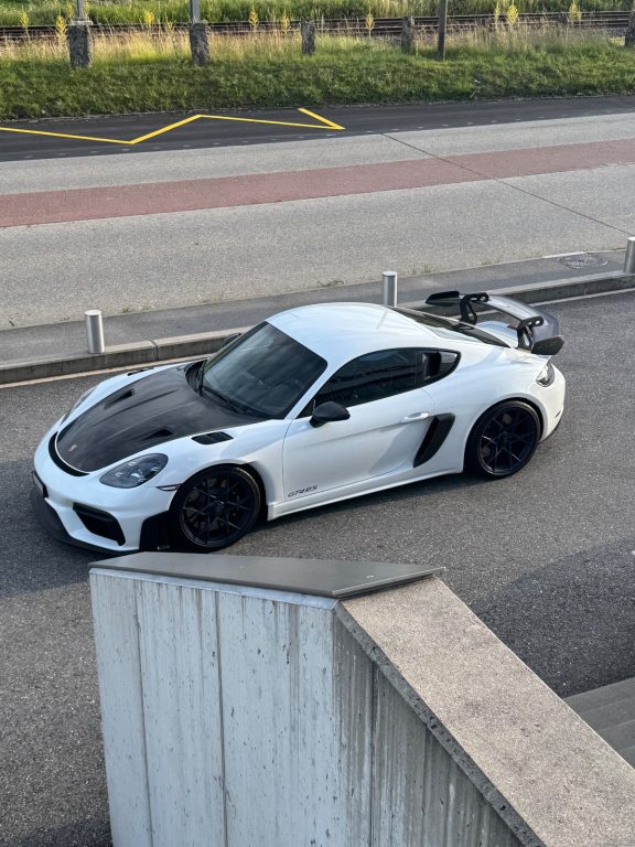 PORSCHE CAYMAN 4.0 GT4 RS PDK