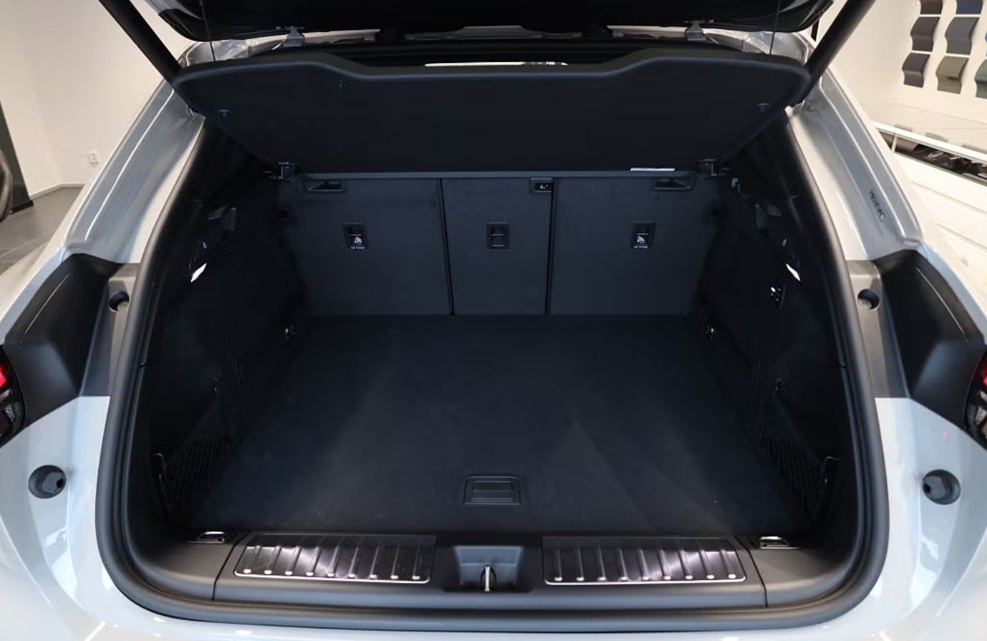 PORSCHE Macan 4 GTS 100kWh, Elettrica, Auto nuove, Automatico - 7