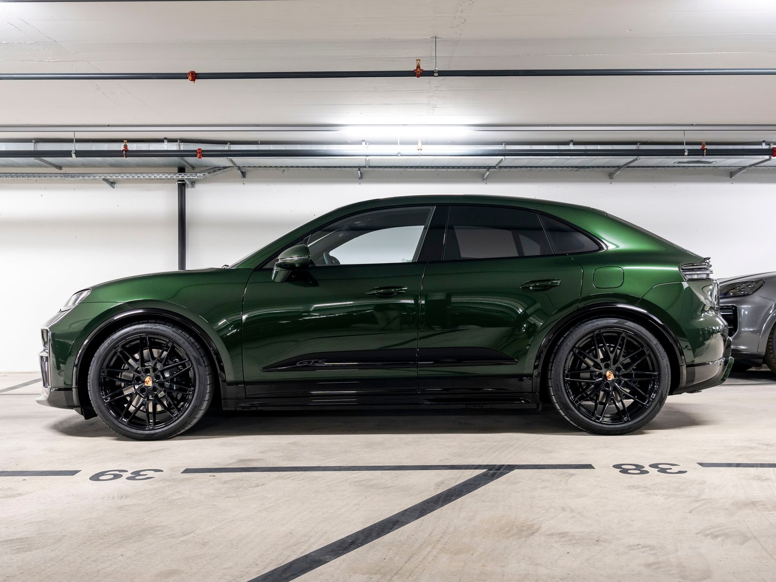 PORSCHE Macan 4 GTS 100kWh, Électrique, Voiture nouvelle, Automatique - 2