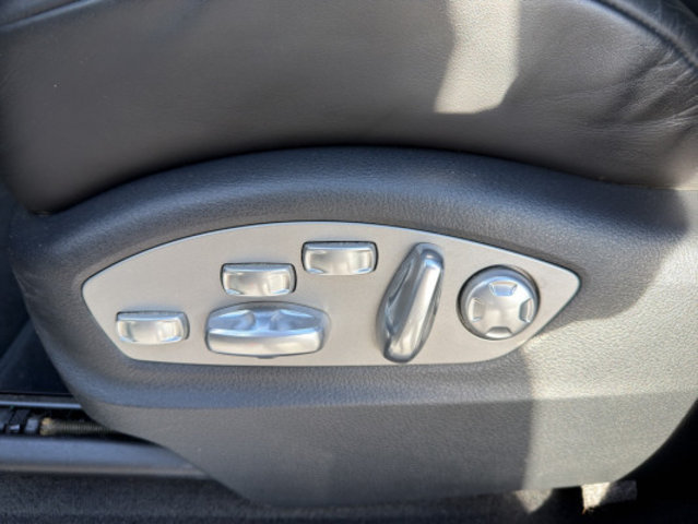 PORSCHE Macan Turbo, Occasion / Gebraucht, Automatik - 7