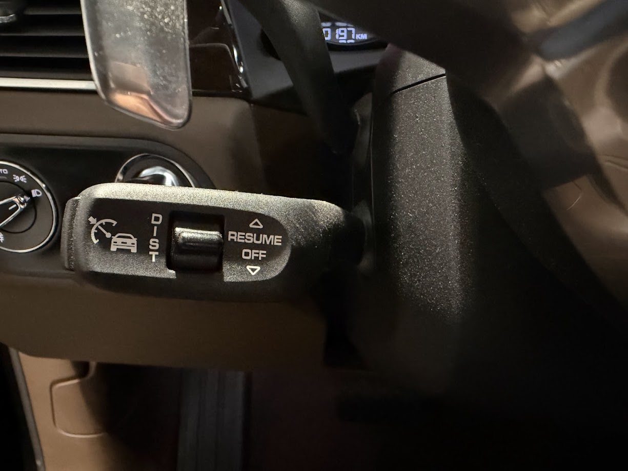 PORSCHE Macan Turbo, Petrol, Second hand / Used, Automatic - 6