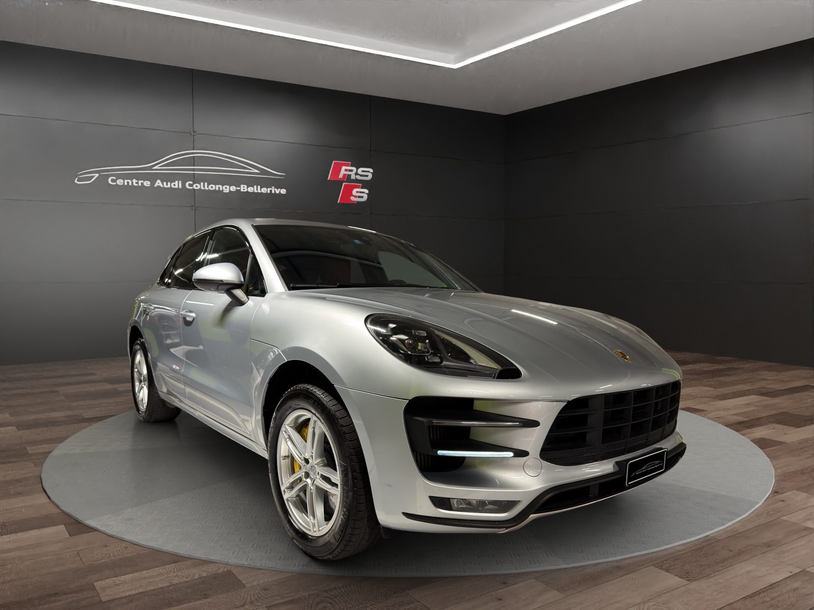 PORSCHE Macan Turbo, Petrol, Second hand / Used, Automatic - 7
