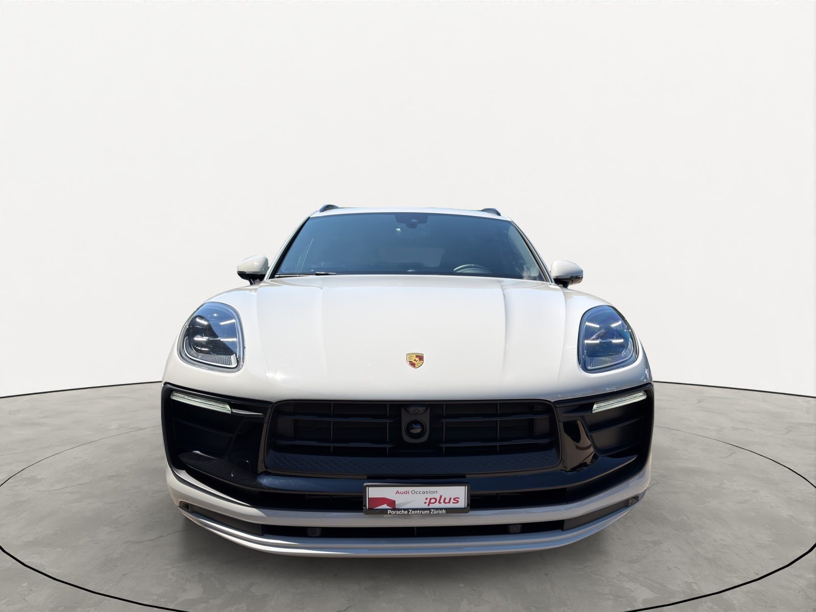PORSCHE Macan T PDK, Petrol, Second hand / Used, Automatic - 2