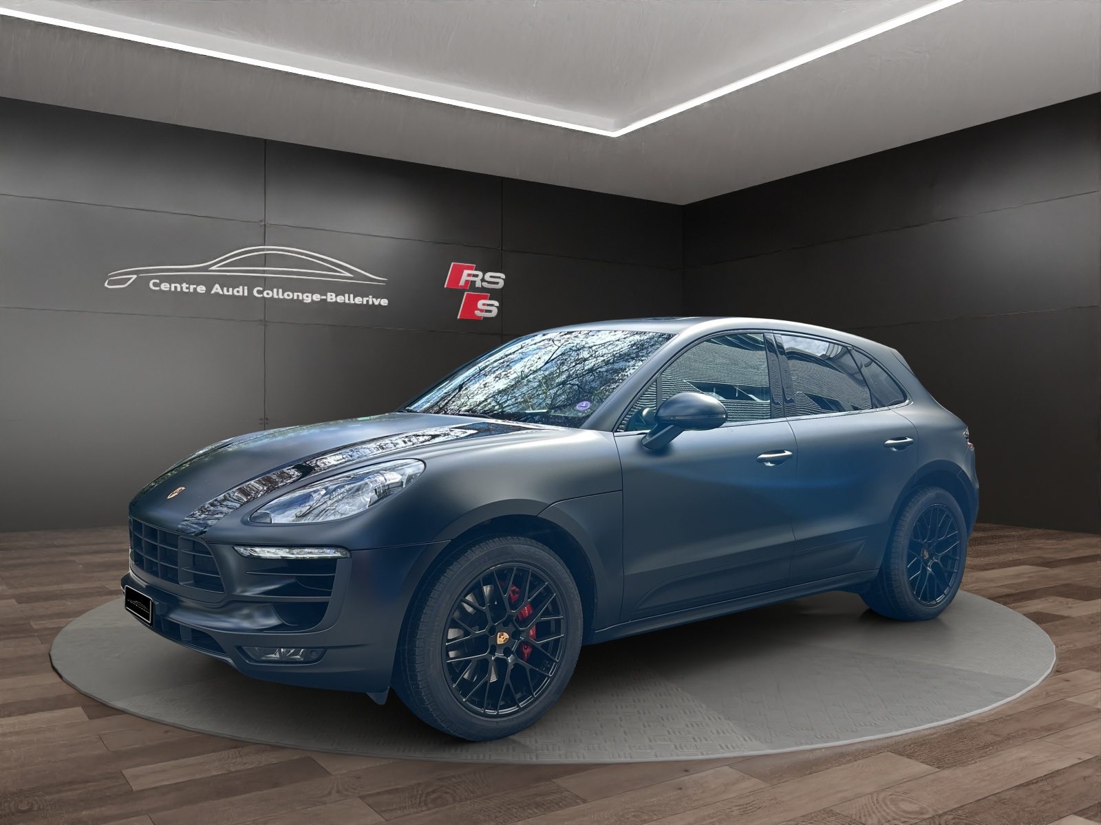 PORSCHE Macan GTS