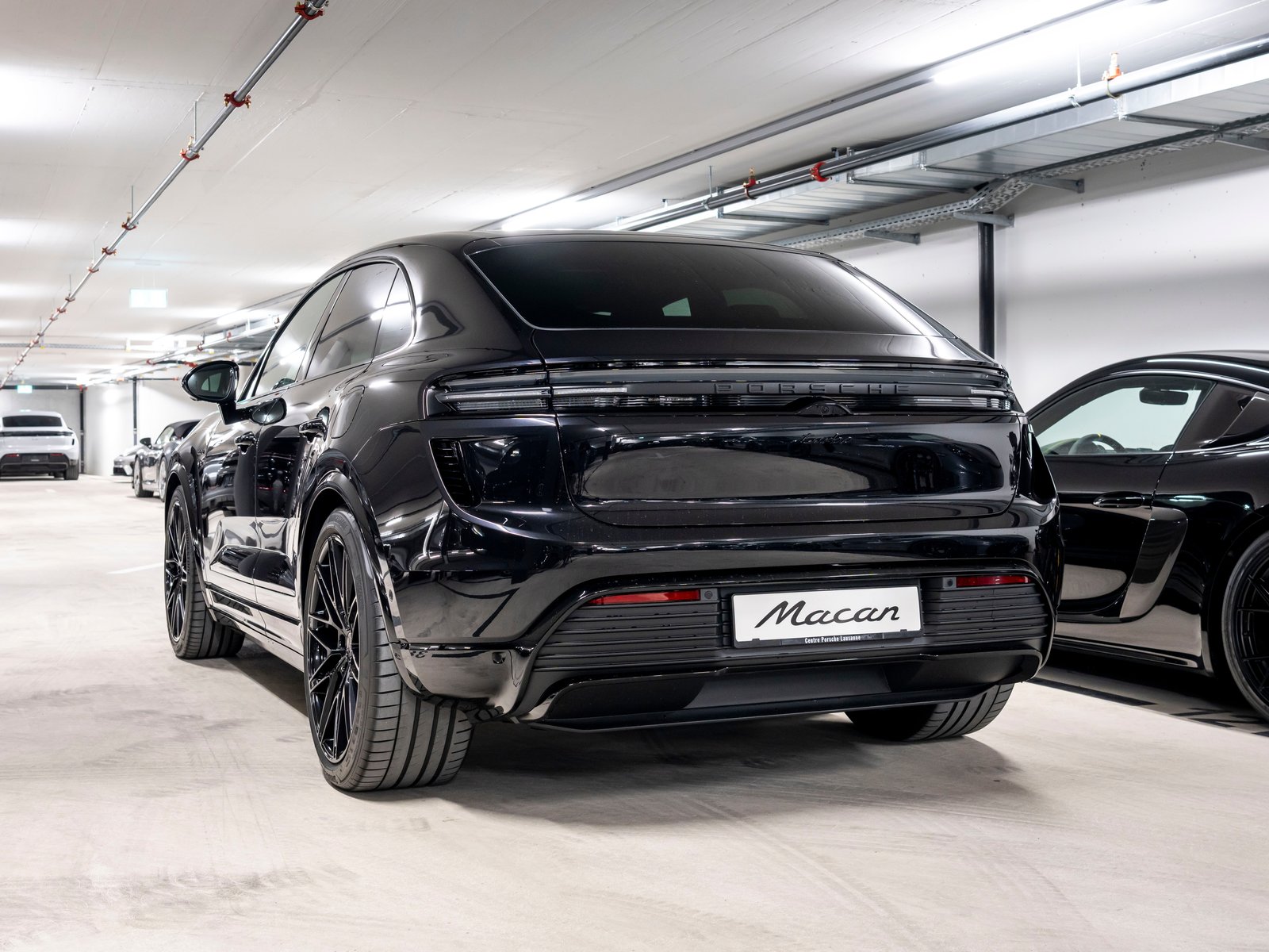 PORSCHE Macan Turbo 100kWh, Electric, New car, Automatic - 3